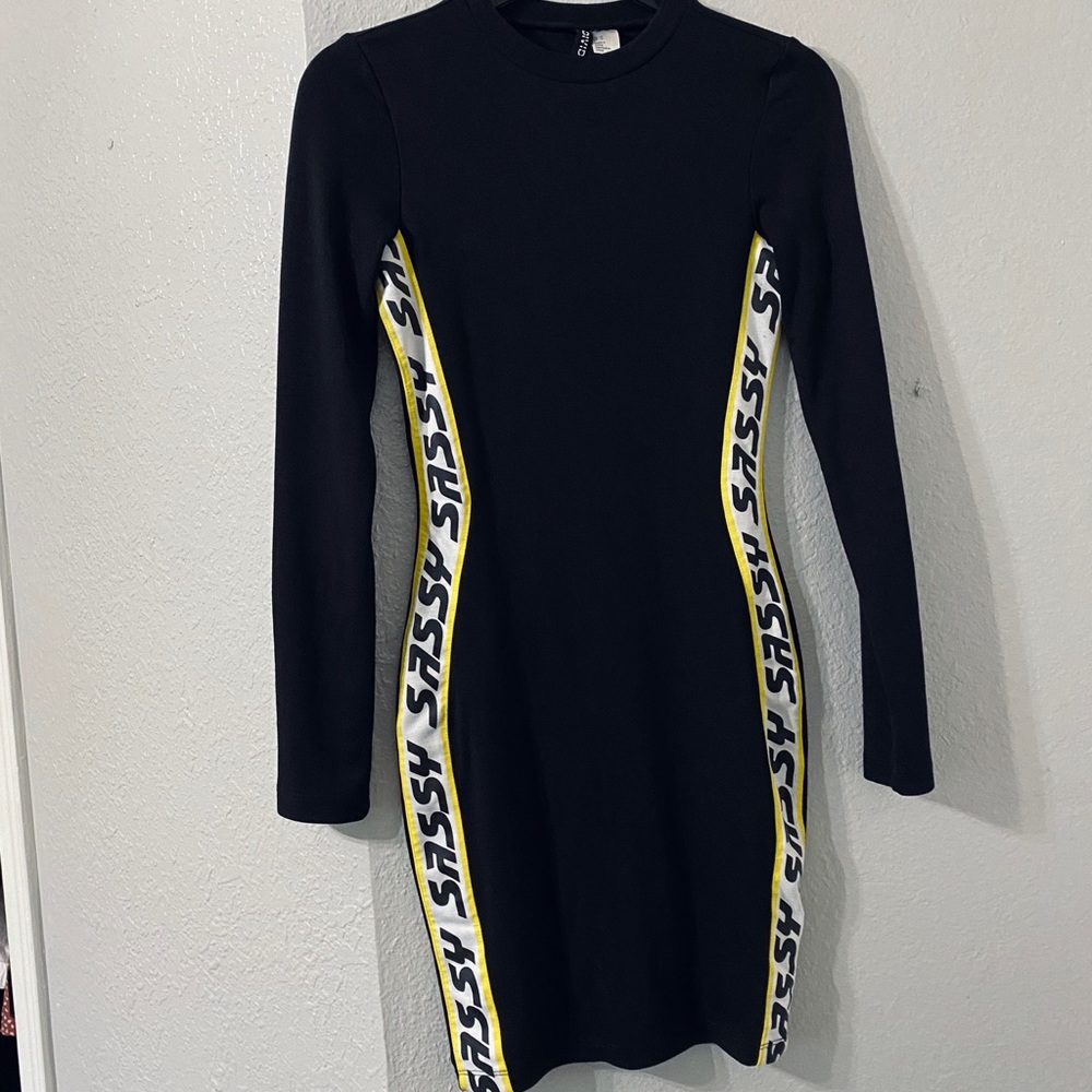 H&M Divided Sassy Dress